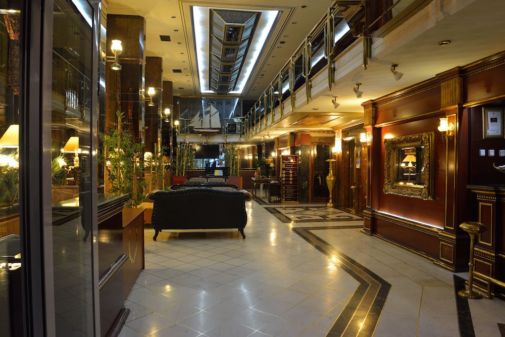 Royal Carine Otel - Image 10