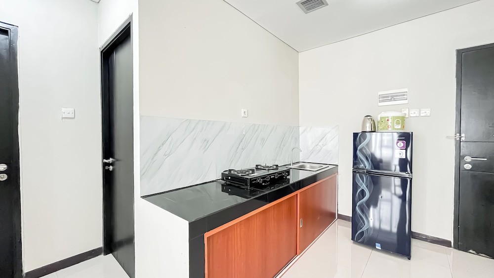Well Designed and Comfortable 3BR Nifarro Park Apartment