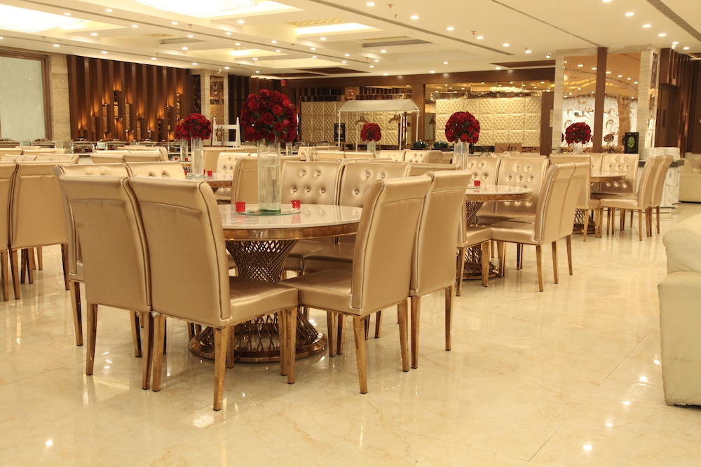 Green Palms Hotel