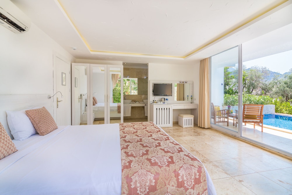 Kalkan Oasis Hotel - Adults Only