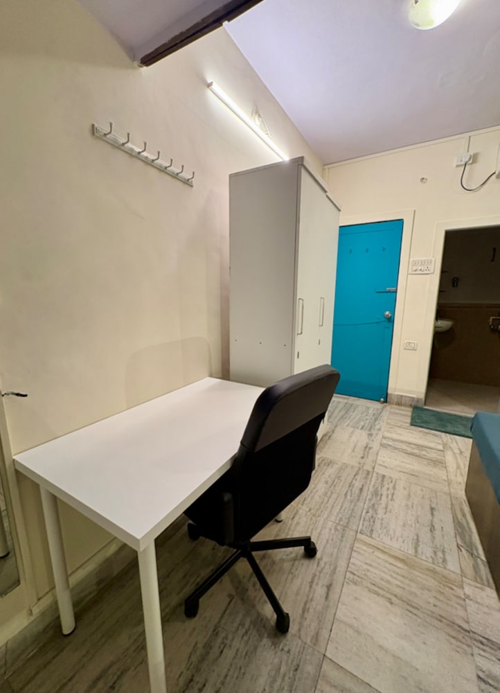 Locomo Hostel Mini - 9 mins from airport