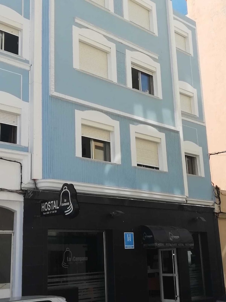 Hostal La Campana