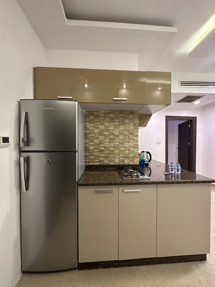 Charming Amman Apartment With Electric Heating & Pool Access