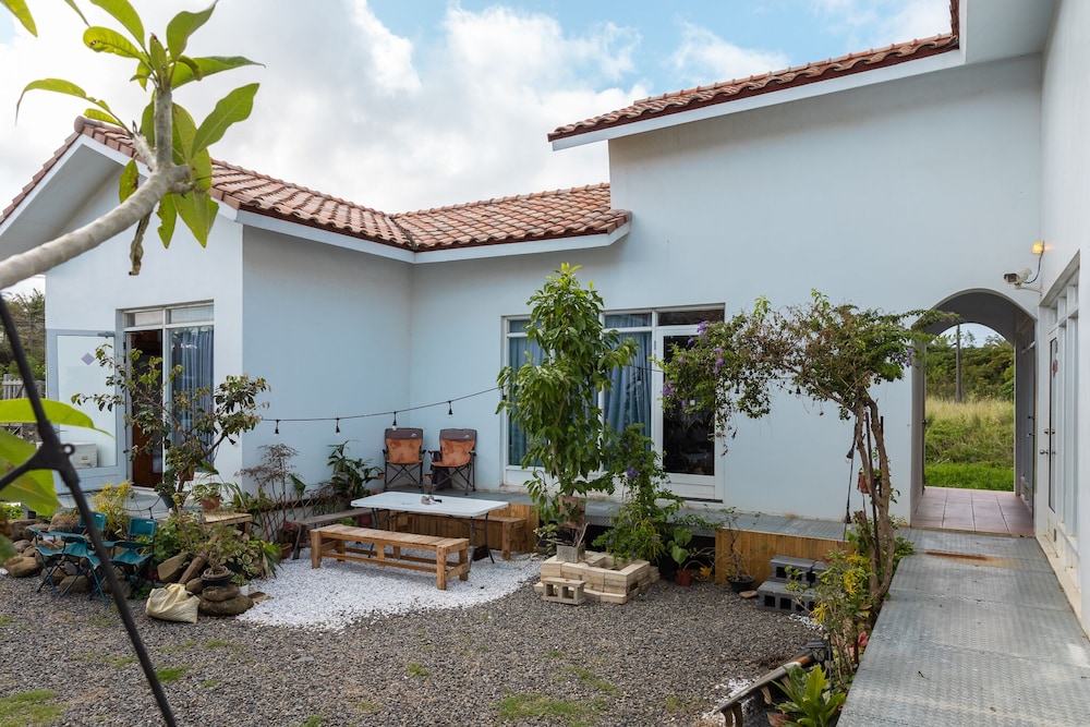 South Mauo view 4