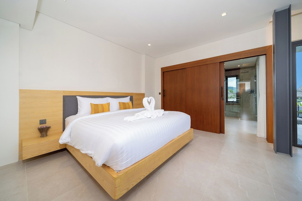 Riverhouse Phuket by Escape Villas