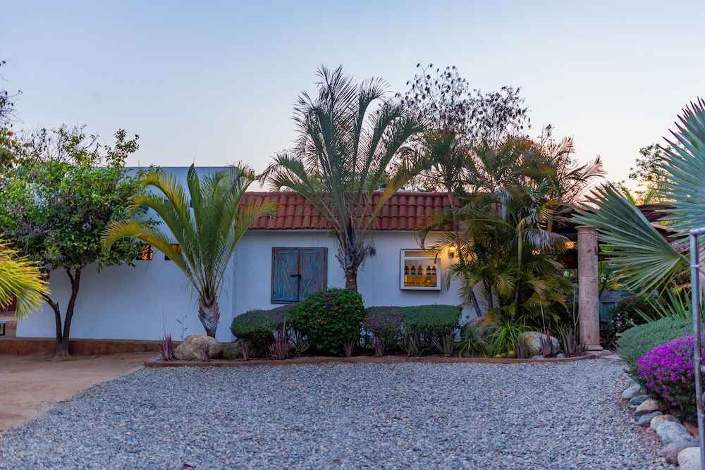 Miraflores 2 BR by Casago