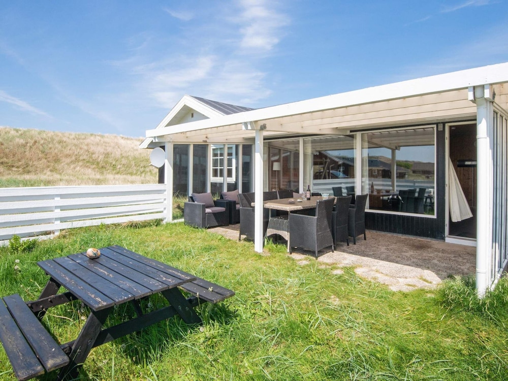 Vintage Holiday Home in Harboøre with Hot Tub