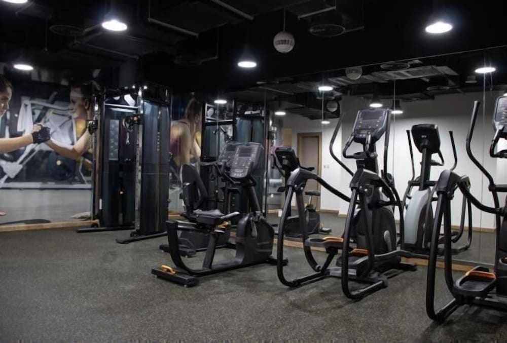 GreenFuture - Luxe Studio In Trade Center With Downtown Views