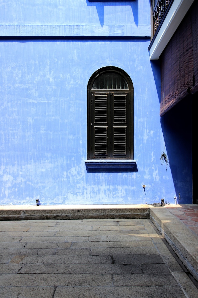Cheong Fatt Tze - The Blue Mansion 135