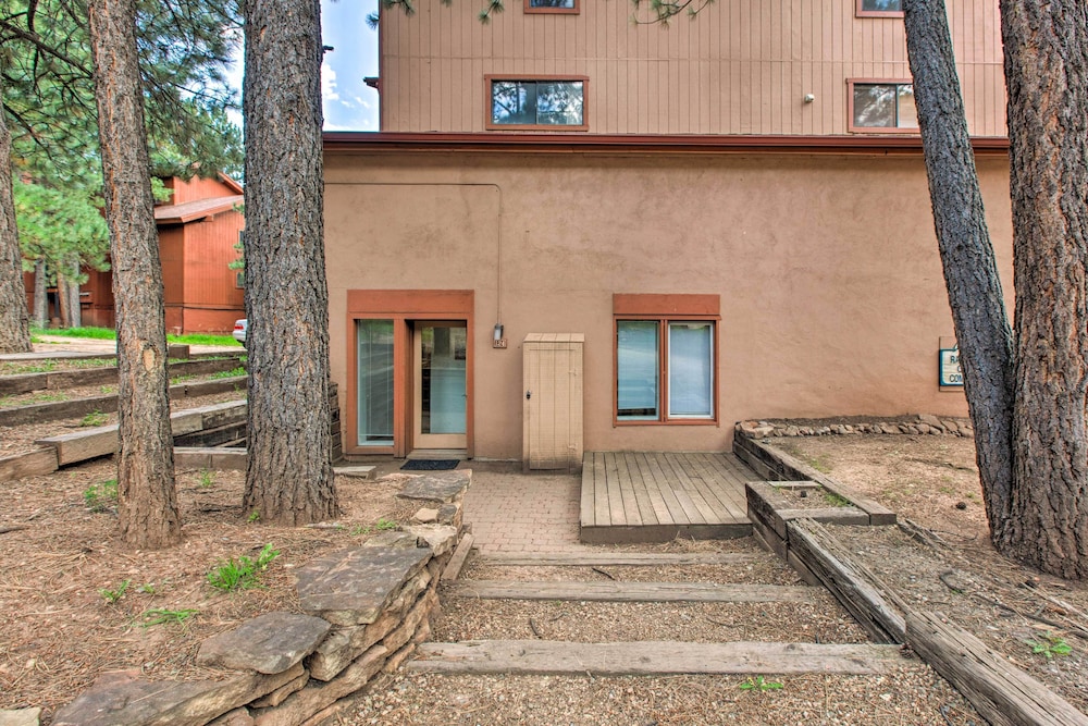 Walkable Angel Fire Condo Near Lifts & Restaurants view 3