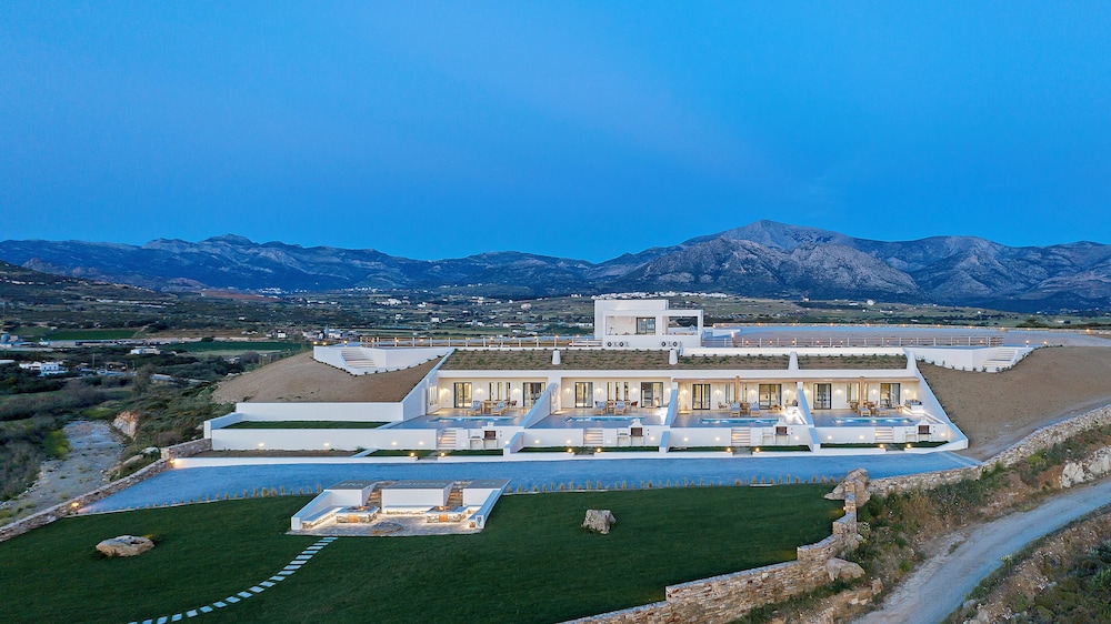 La Grande Vue Private Villas