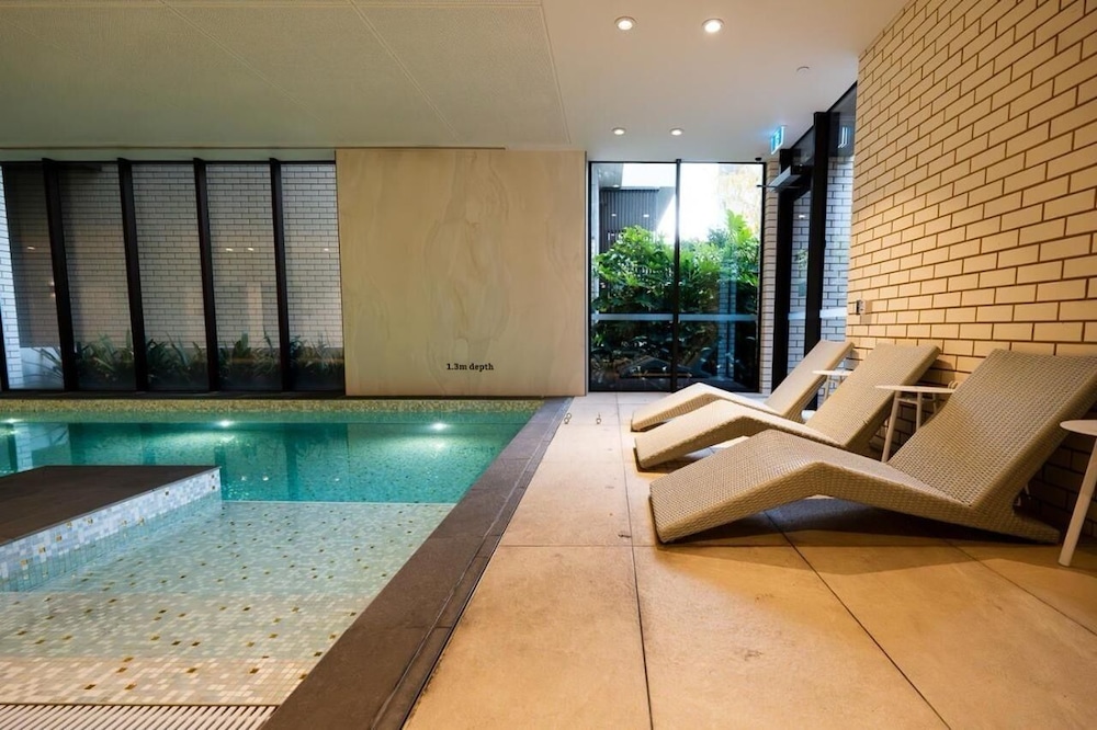 Royal Executive Living Garden Executive