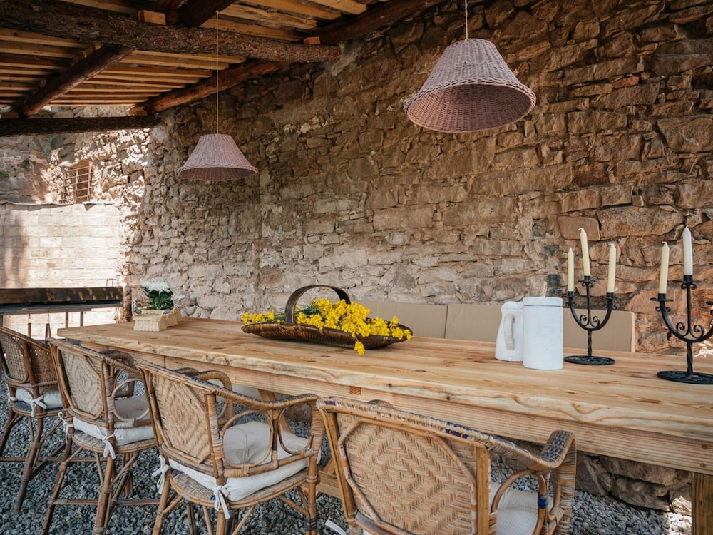 Mansion in Castellnou Near Pedraforca Mountains