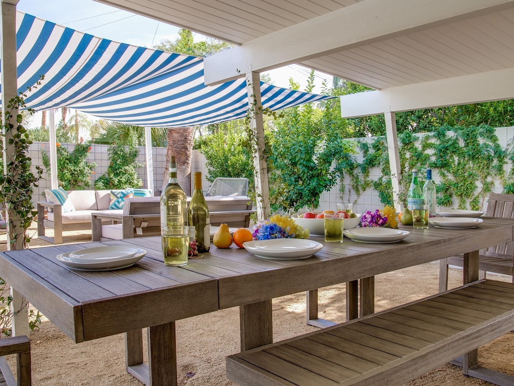 Palm Springs Vacations - West Elm House 2017: The Alexander - Property Image 22