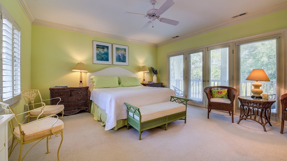 Charming Villa Overlooking The Golf Course, Close To The Debordieu Clubhouse! Stephens Siesta 3 Bedroom Villa by Peace Vacations view 2