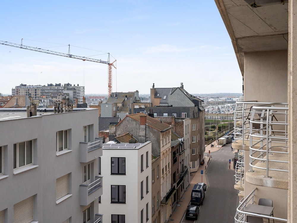 Sunny Apartment With Sea-views