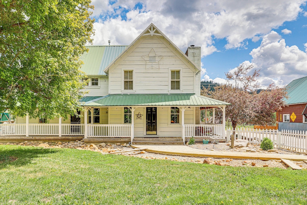 Historic 'mcbride House' in Garden Valley Mtns!