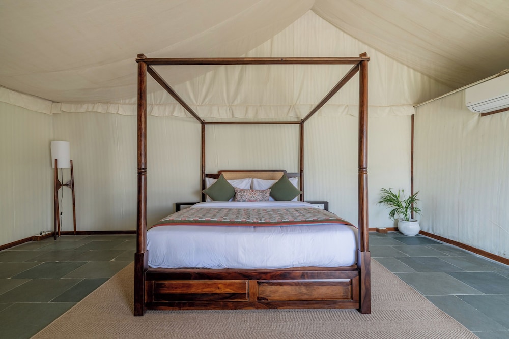 juSta Luxe Highpoint Jawai