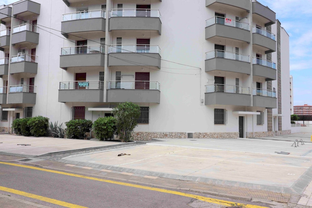 Apartment in Roses on the Beachfront