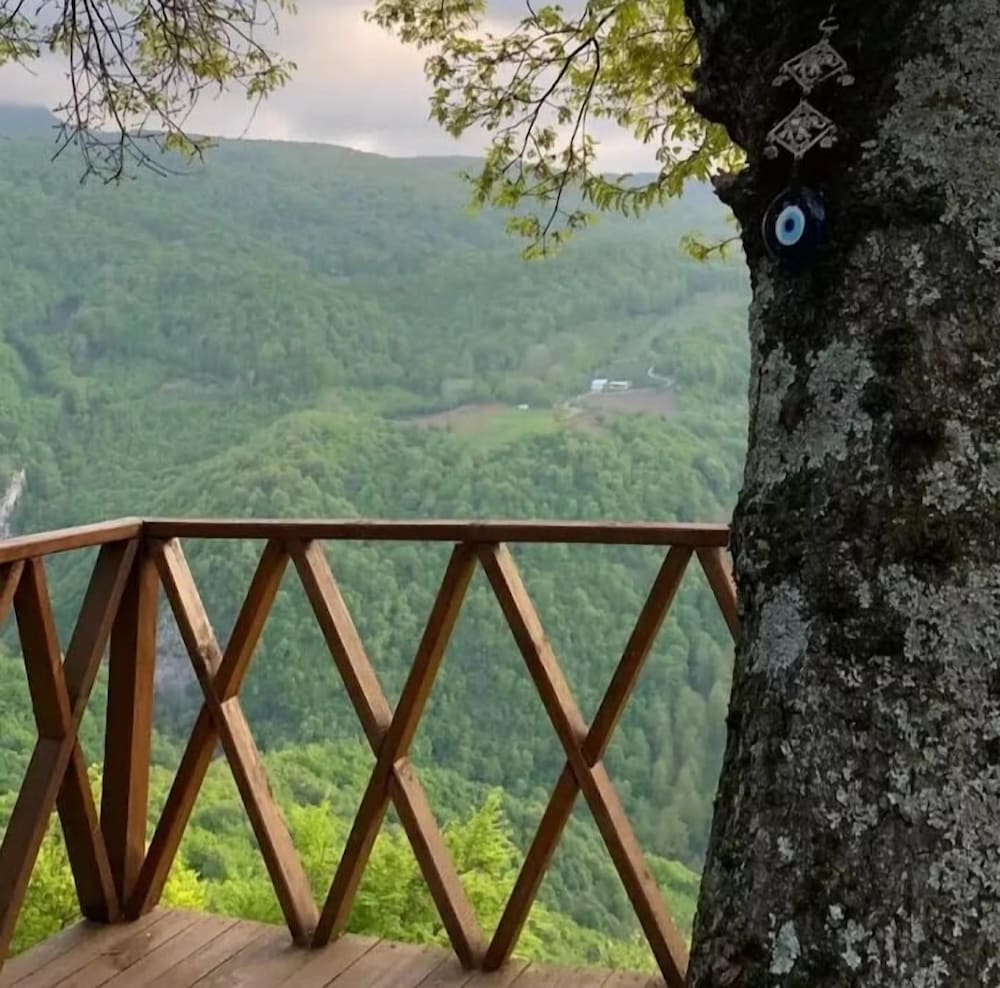 ZİRVE DAĞ EVİ