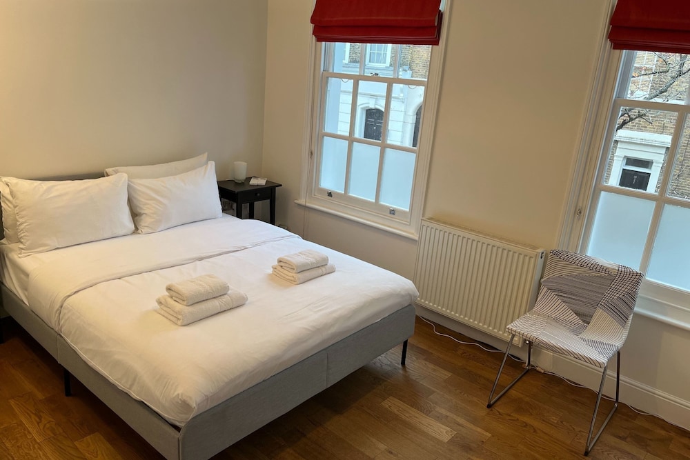 Stylish 3 Bedroom Home With Garden Near Kings Cross