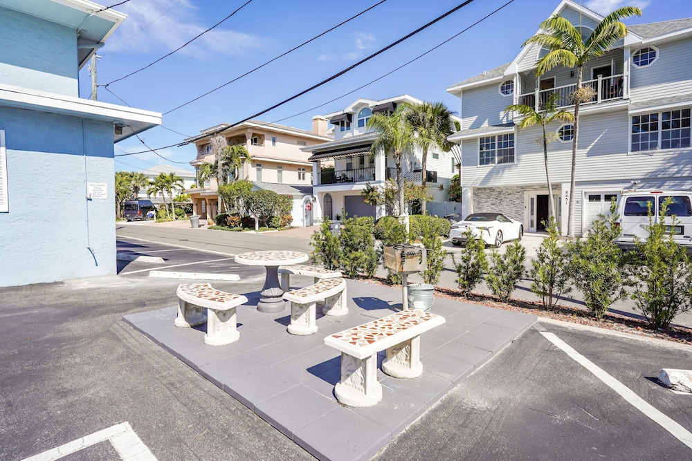 Harbor House 37