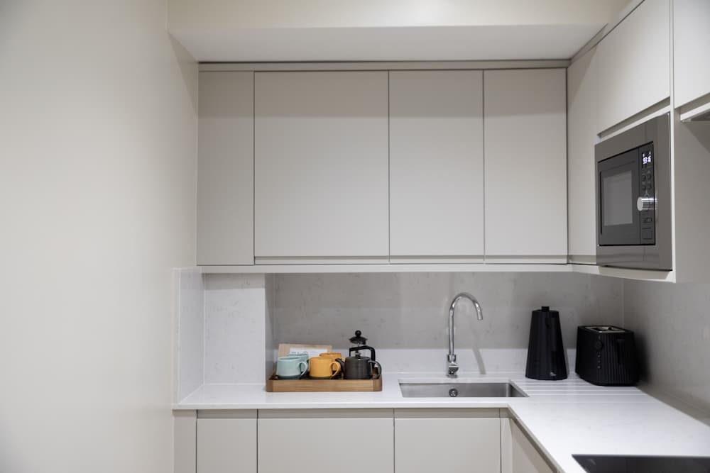 Gulaid House Knightsbridge by Bob W London