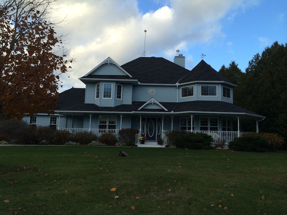 The Boston 'T' B&B