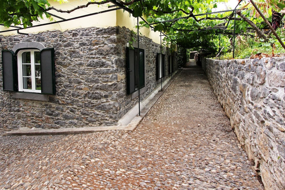 Casa das Vinhas view 5
