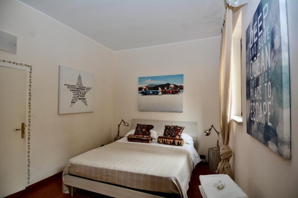 Piazza Navona Penthouse - Piazza Navona Penthouse