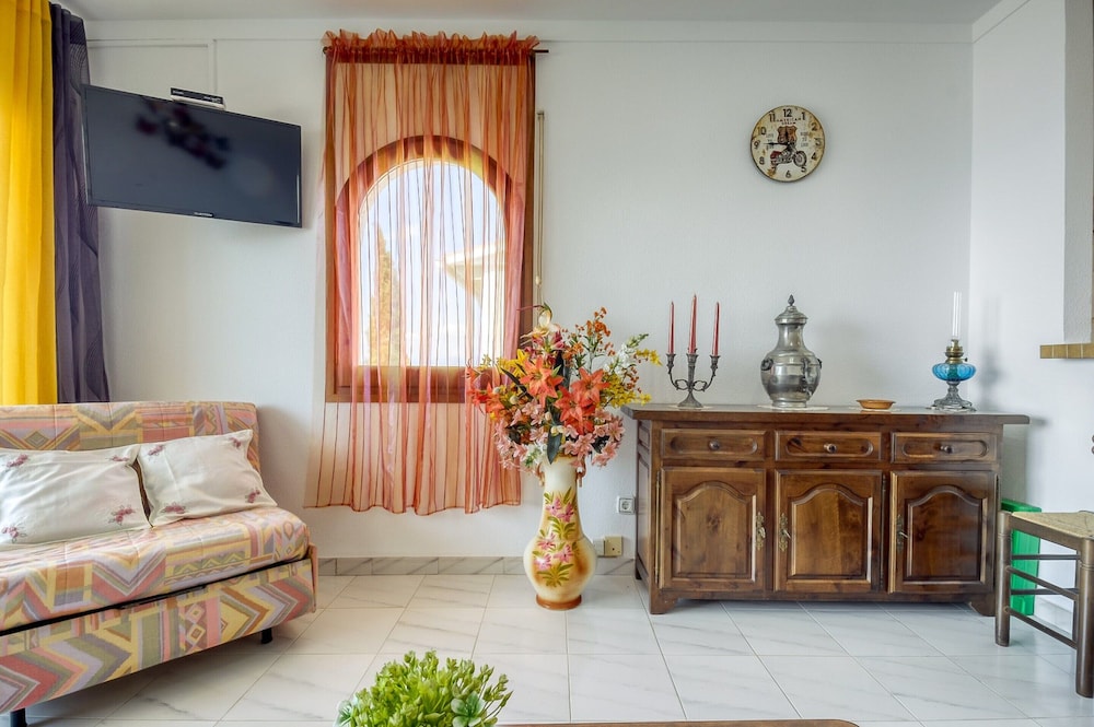 Apartment in Roses Near Cap de Creus