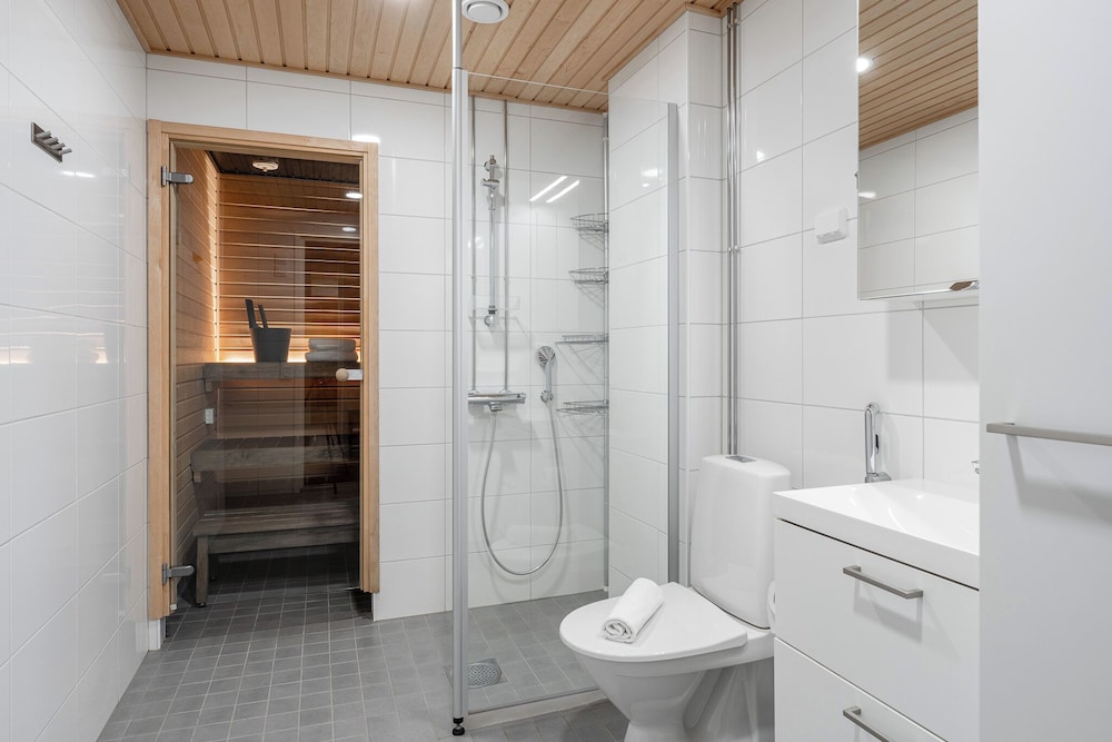12th Floor Sauna Retreat with Views