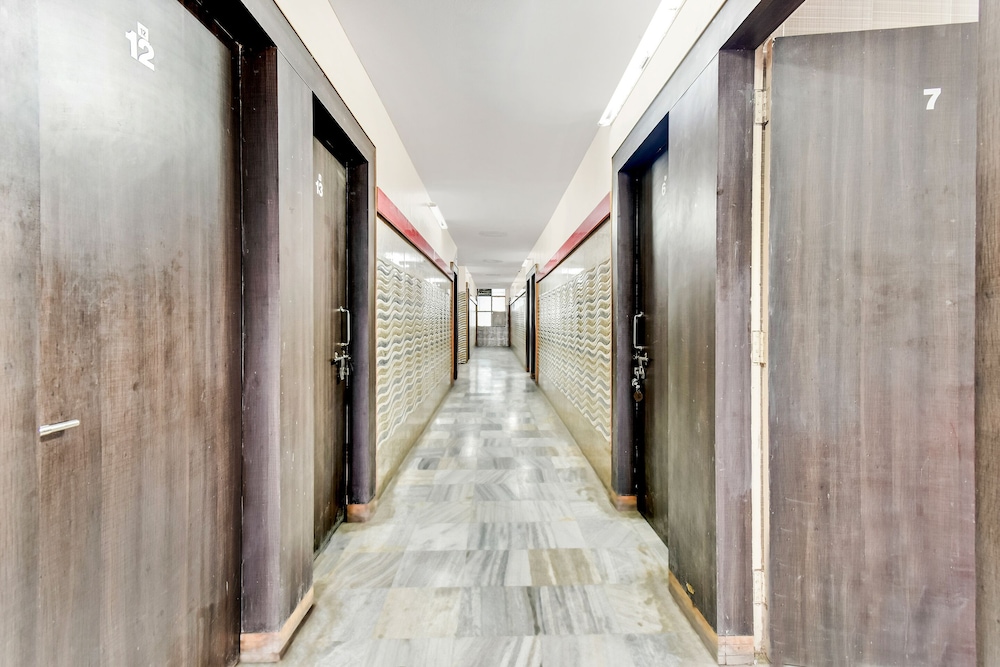 SPOT ON 40292 Hotel Shangrila Inn - Property Image 5