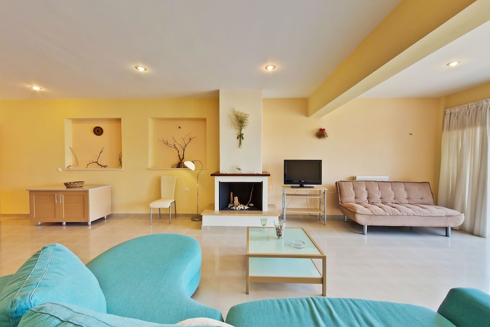 Matina's Residence