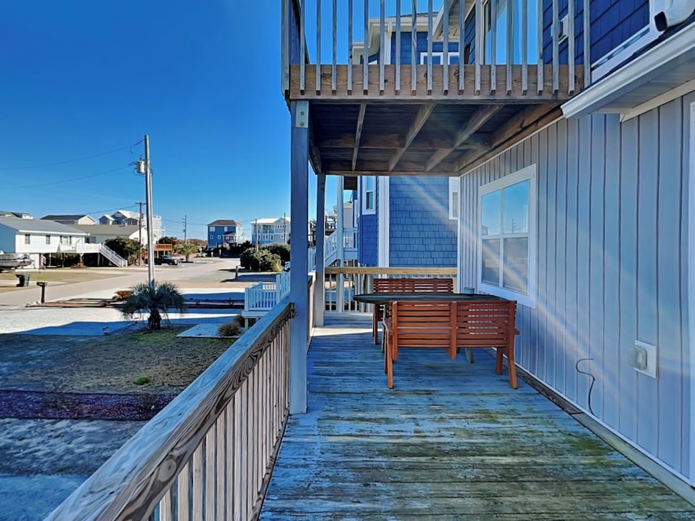 Blue Lagoon by Topsail Realty