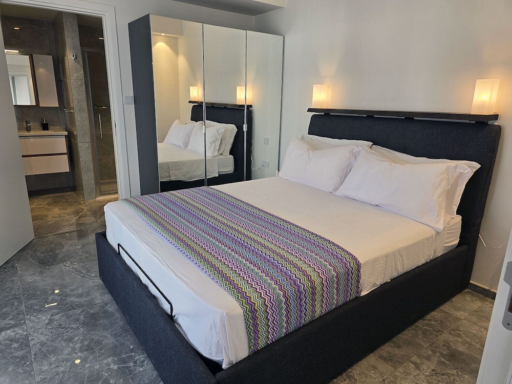 Mercury Suites - Skydream Getaways photo 5