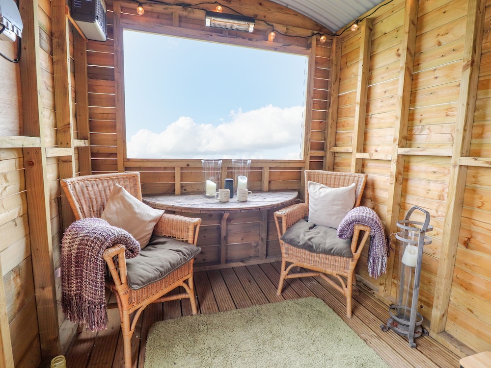 Heather Hut at Copy House Hideaway