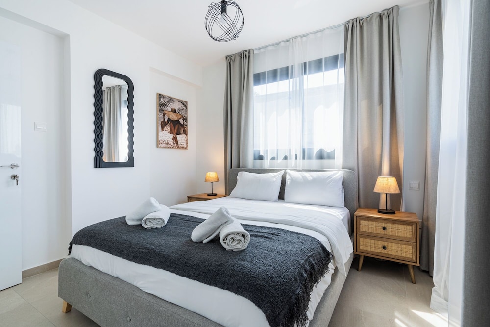 Jas Living Apts & Balconies in Larnaca