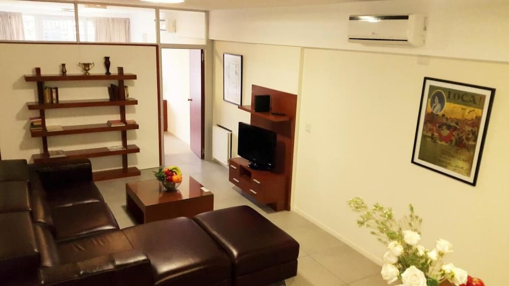 Rivadavia Apartments