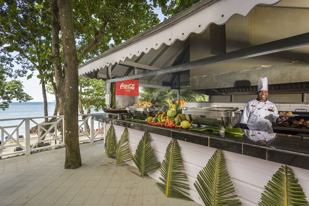 Grand Palladium Lady Hamilton Resort  Spa All Inclusive - Property Image 136