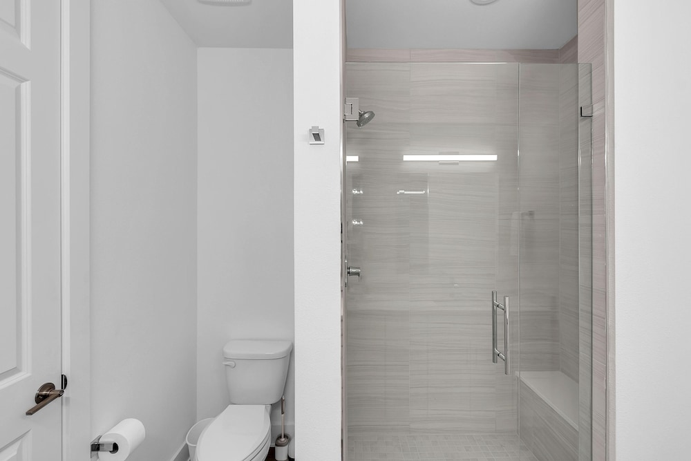 Azul Townhomes A3 - Sunrise