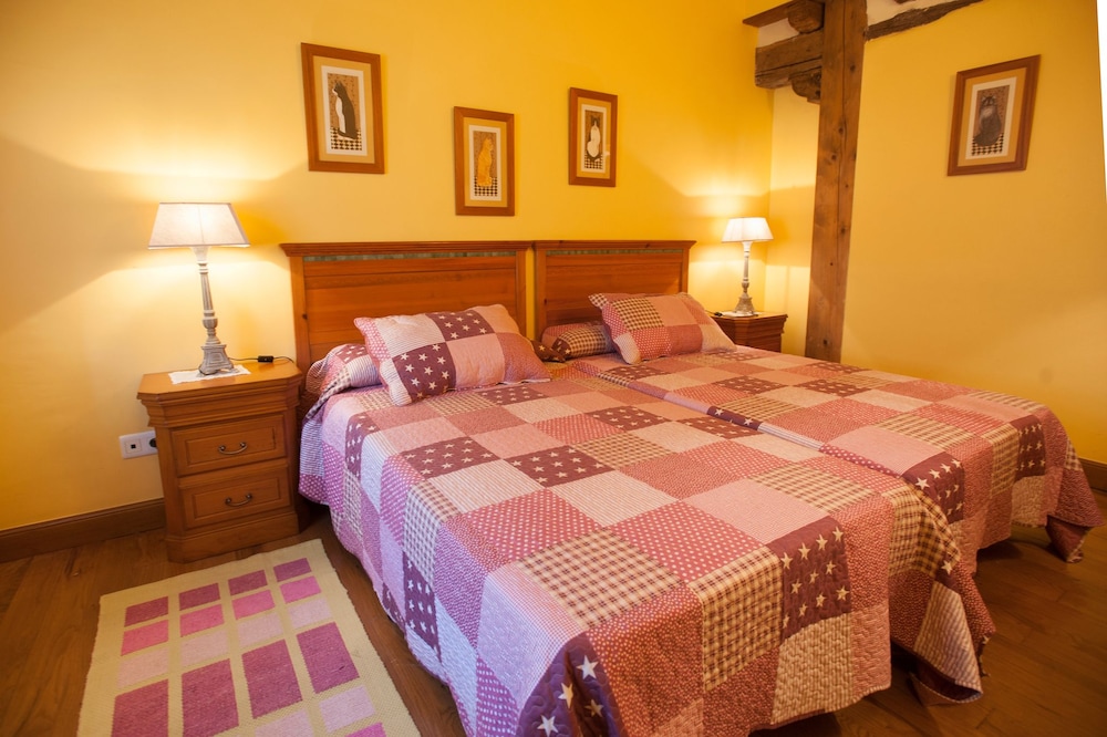 Casa Peluaga