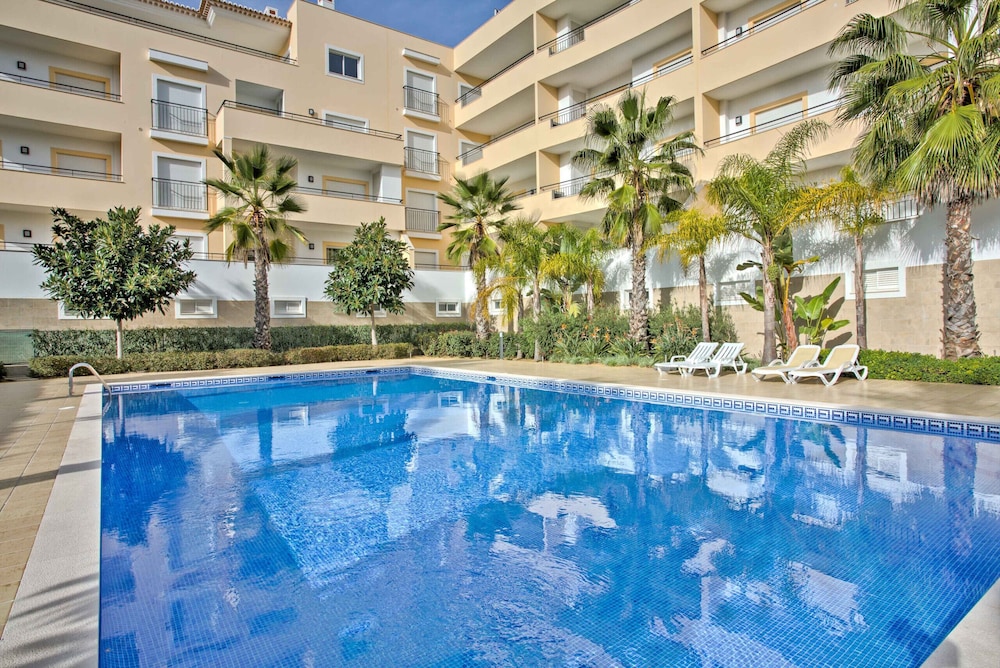 Lagos Palm Tree 1 With Pool by Homing