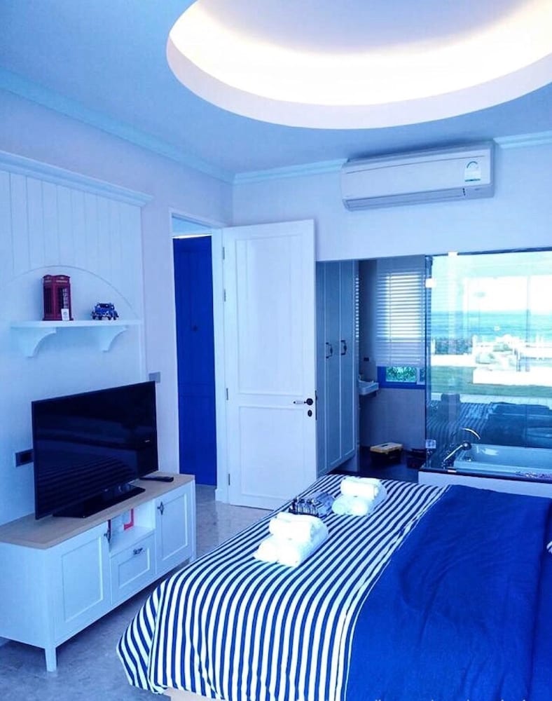 A2E Villa3 : The Crest Santora Hua Hin
