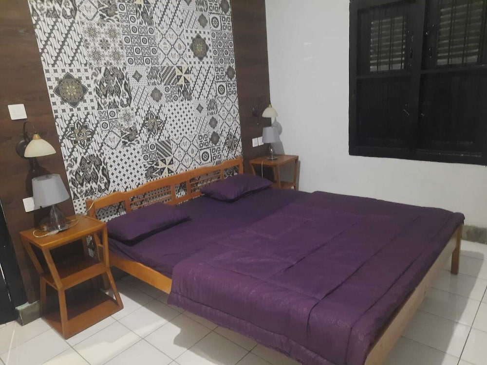 Capital O Cipanas Residence (Villa Agape)