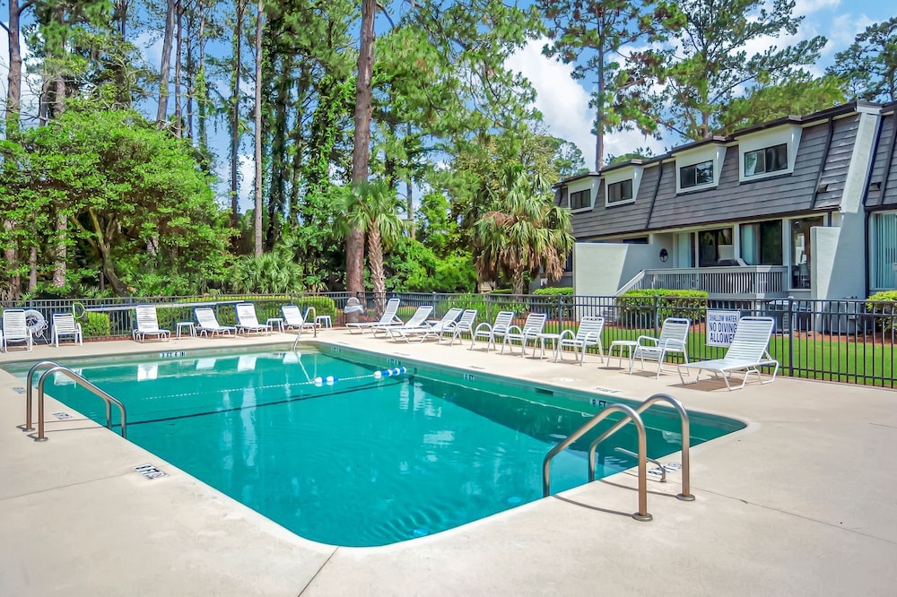 1270 Harbour Town Club at The Sea Pines Resort