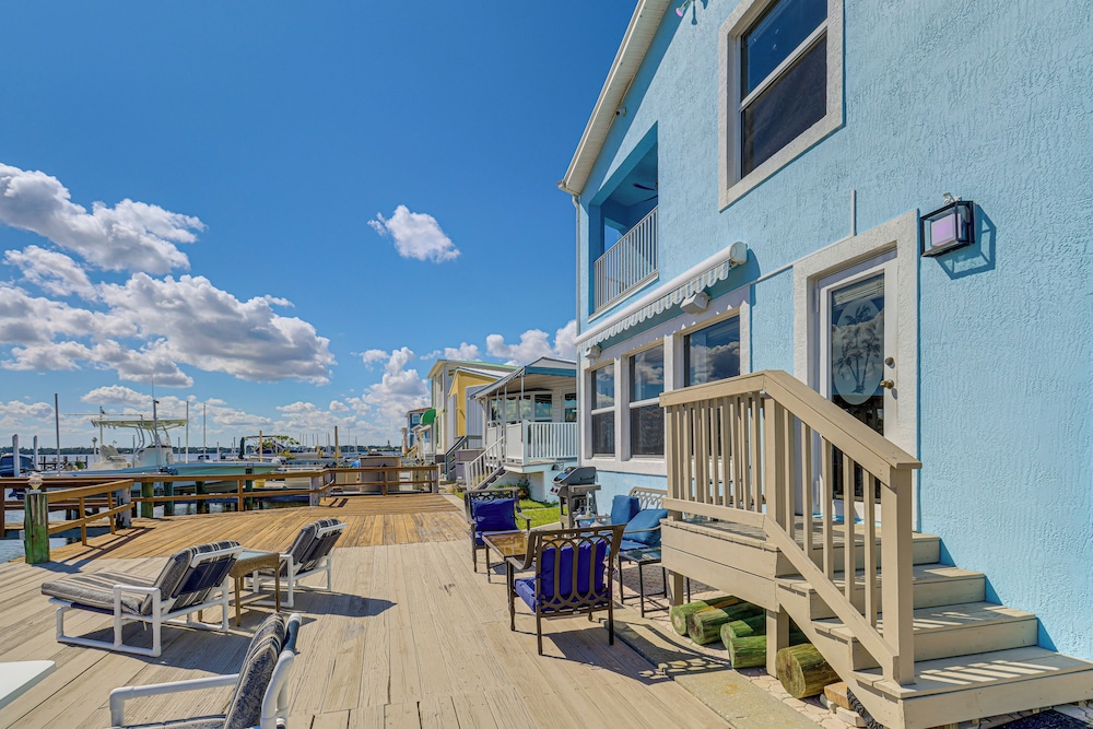 Luxury Nettles Island Home w/ Large Dock!