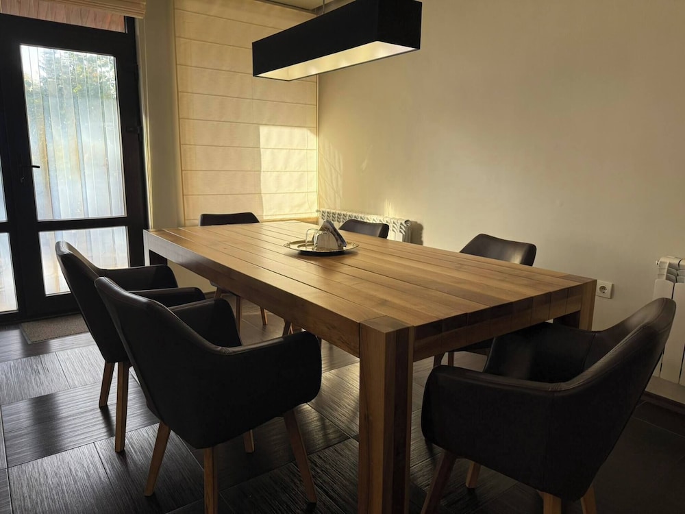 Yarema Forest House