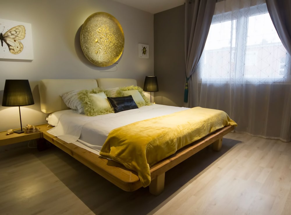 Scenic Rovinj Apartment With Balcony