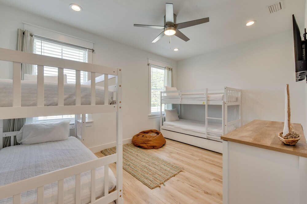 Walk to Pier: Modern PCB Getaway w/ Private Pool!